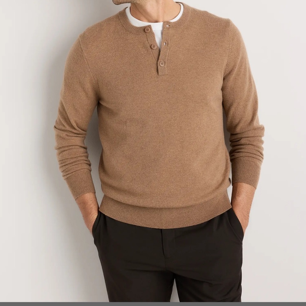 RAFFI Men's light brown Sweater